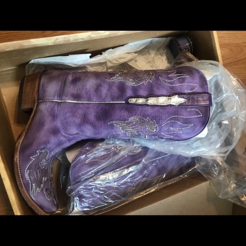 EUC Lucchese Purple Embellished Cowboy Boots sz 8
